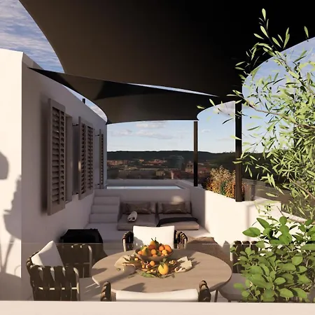 Amethyst Seafront Luxury Suites * העיירה רתימנו